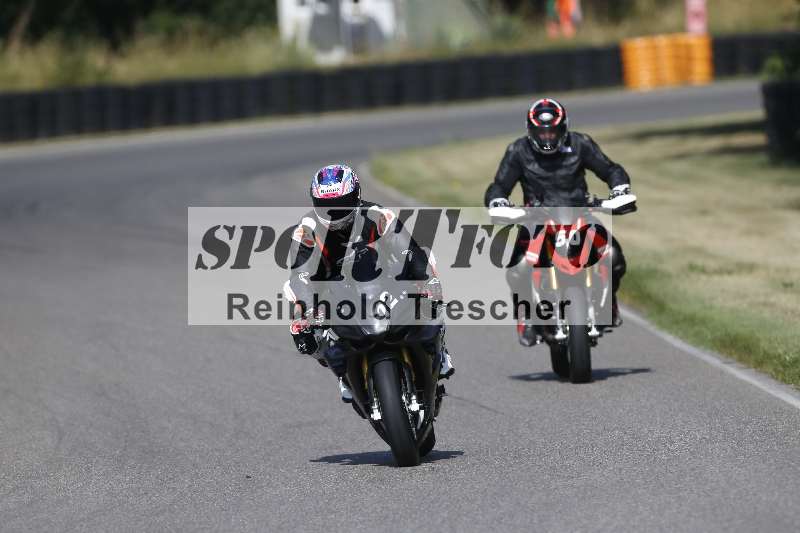 /21 17.06.2026  Ducati Schweiz Track Warmup ADR/Gruppe blau/50